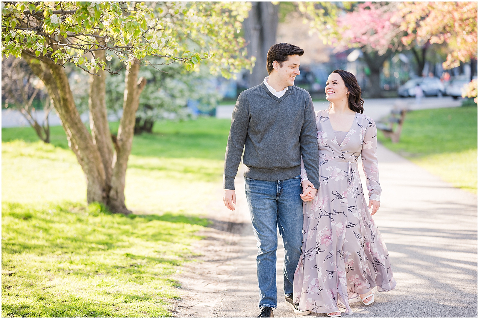 A spring engagement session in Lincoln Park Chicago