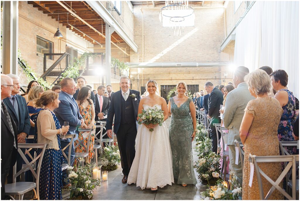 Emotional wedding ceremony in Chicago