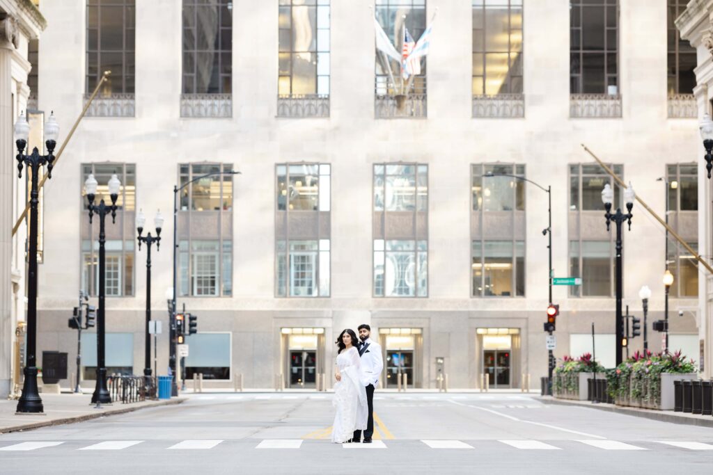 Downtown Chicago Engagement photos. 
