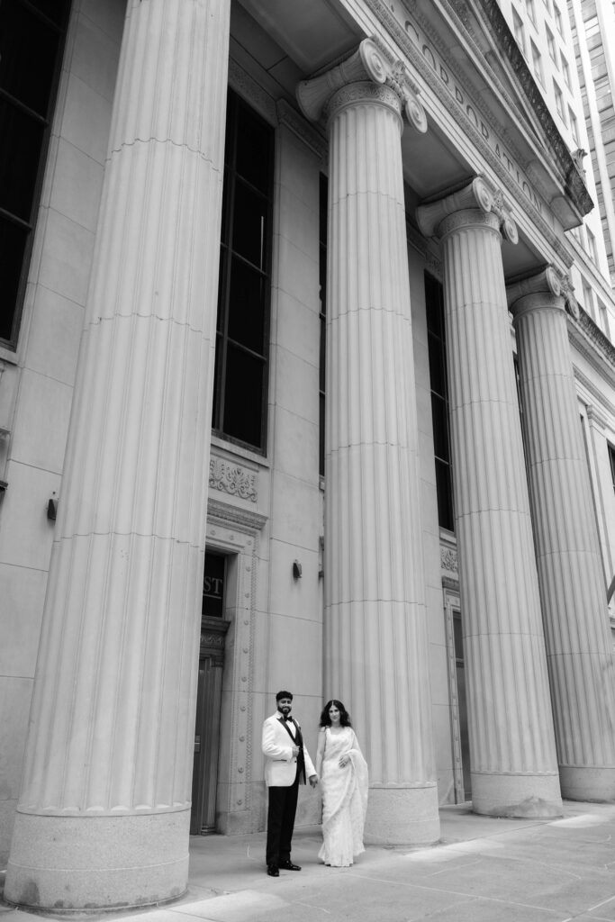 Downtown Chicago Engagement photos. 