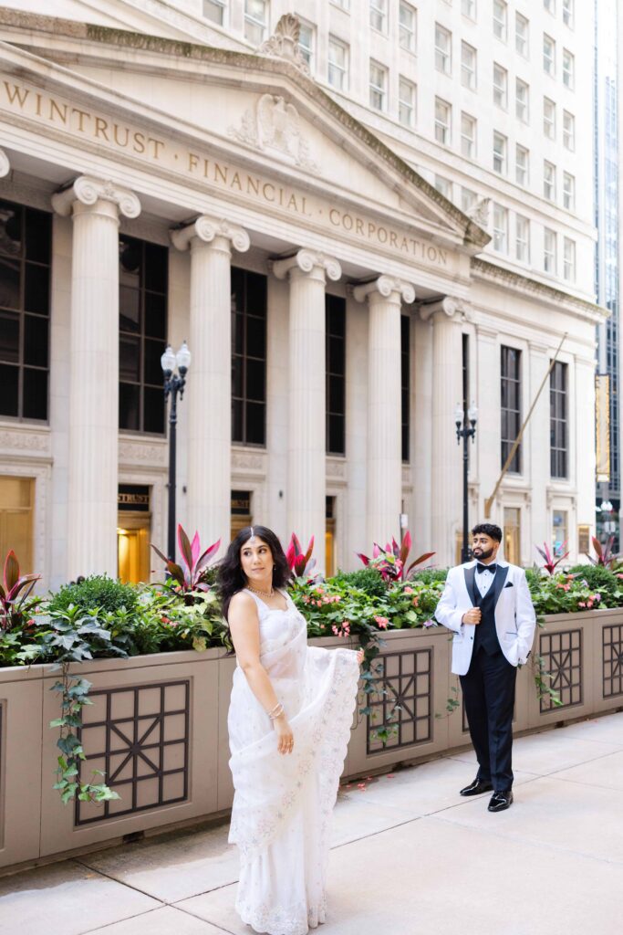 Downtown Chicago Engagement photos. 